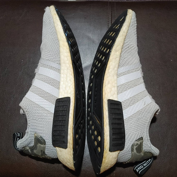 adidas NMD R1 Grey Camo Heel B37617 Size US Mens 8 - Picture 5 of 8